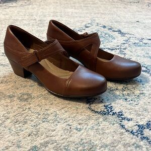 Clark’s Vintage Style Leather Shoes